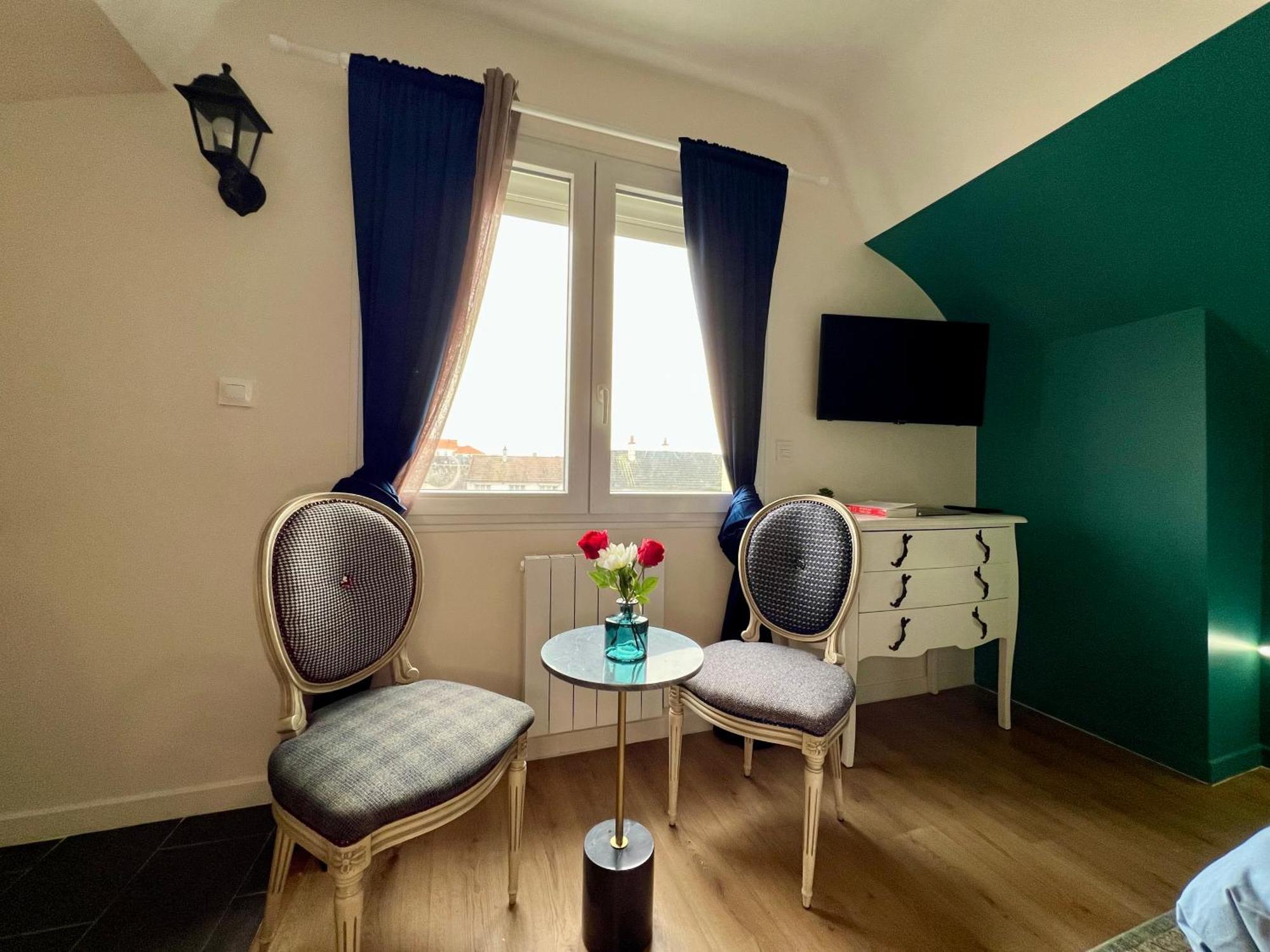 Studios Ideal Pro I Centre-Ville & Parking Gratuit Châtellerault Εξωτερικό φωτογραφία