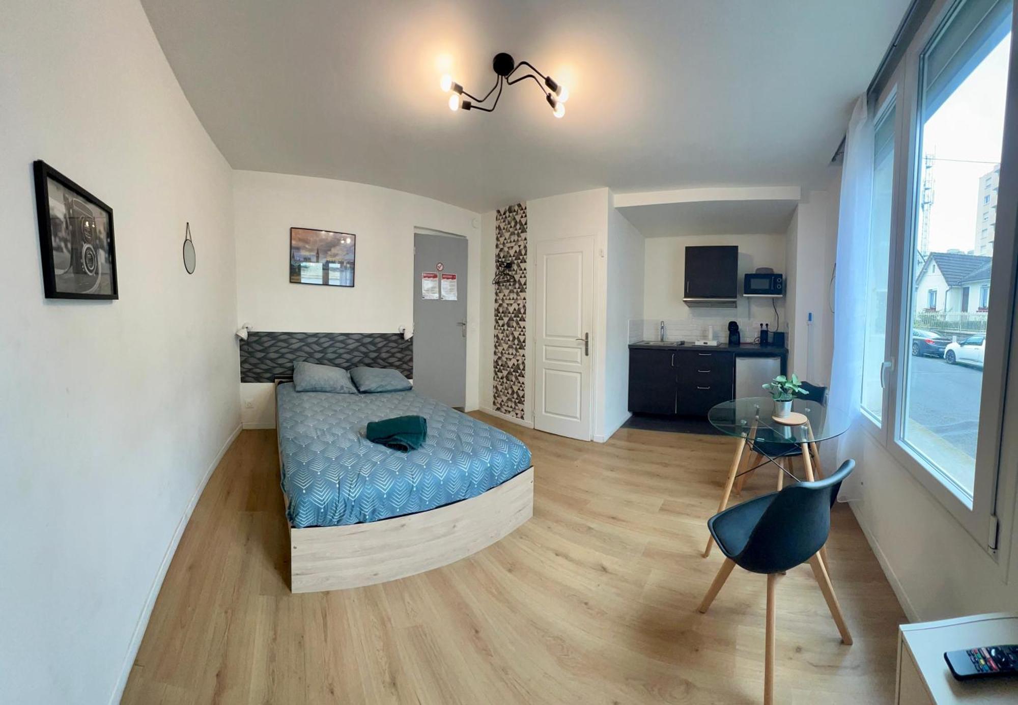 Studios Ideal Pro I Centre-Ville & Parking Gratuit Châtellerault Εξωτερικό φωτογραφία